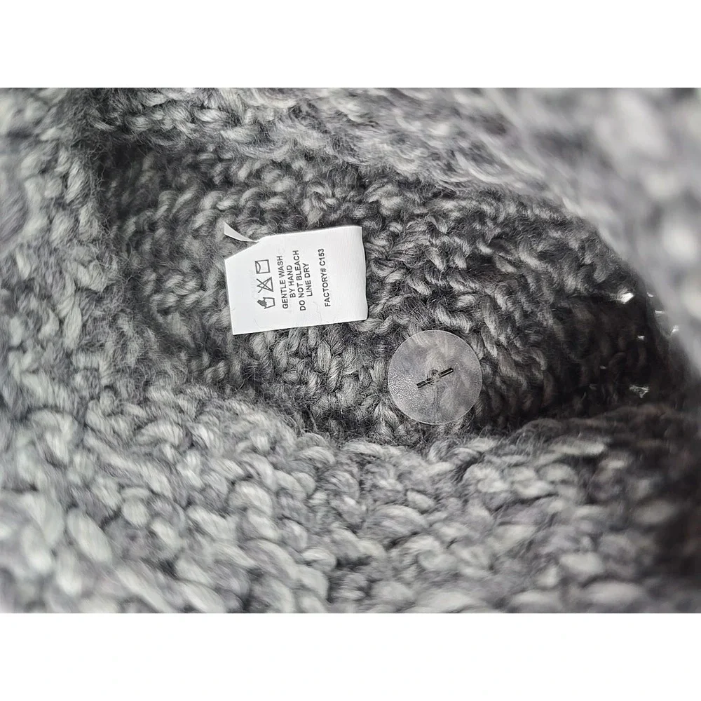 HANDKNIT‎ Adidas Women's Grey Whittier Beanie #5146589 New With Tags!